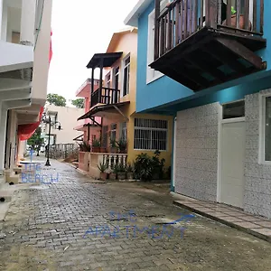 Costa Azul En El Pueblito Inn